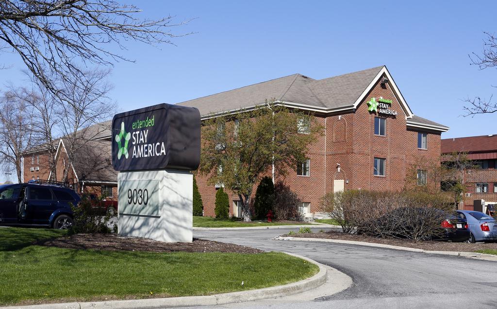 Suburban Studios Indianapolis Northwest - College Parks Exterior foto